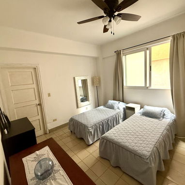 Apartamento en Plaza en venta ! - Img 122312646