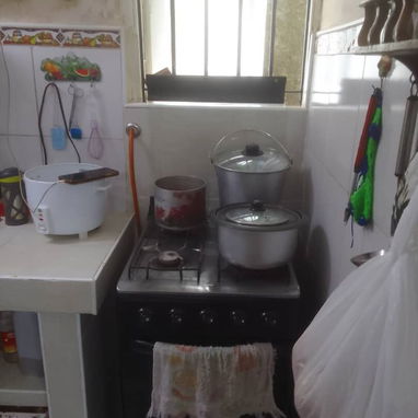 Ofertaaa lindo apto de 2 cuartos en Santo Suárez con todo adentro y en perfecto estado!!! - Img 119806892