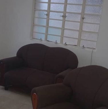 Renta de apartamento lineal de 2 cuartos vedado 25 entre 8 y 10 - Img 94354637