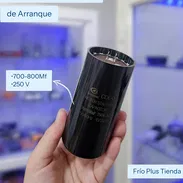 Capacitor de arranque 700 - 800 MF 250v - Img 56747921