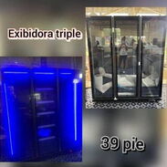 Nevera Exhibidora triple 39 pie - Img 45528059
