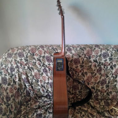 Guitarra country con sistema ecualizador - Img 120733970