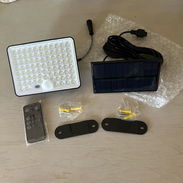 Lámpara con 56 led de 1200 lumins, panel con cable de 5 metros, mando a distancia con 3 opciones de funcionamiento - Img 58033860