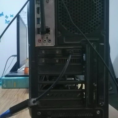 Vendo torre de Pc, con monitor, teclado y mause( sin gpu) - 2/5