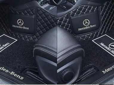 Vendo juego alfombras auto Mercedes Benz GLC 200.  NUEVO!!! - Img 64279104