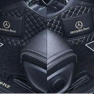 Vendo juego alfombras auto Mercedes Benz GLC 200.  NUEVO!!! - Img 45354752