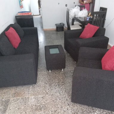 Muebles tapizado con calidad y confort. - Img 123019800