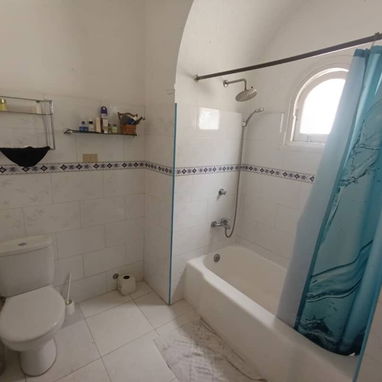 🏠 ¡EN VENTA! Casa independiente en Playa, La Habana 📍  💰 Precio: $85,000 USD (Negociable) - 8/10