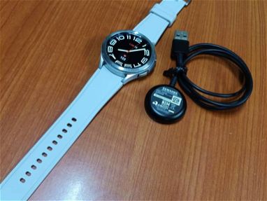 Samsung Galaxy Watch 4. (46mm). Silver. Impecable. - Img 69026173