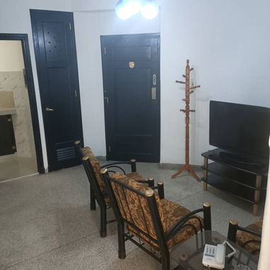 Se renta apartamento de una habitación en el Vedado por el Jalisco Park.58858577 - Img 125930418
