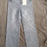 PANTALONES DE MUJER HERMOSOS CON BRILLO Y SENCILLOS !!! - Img 54876597