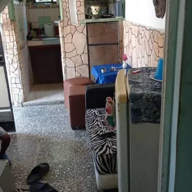 *$8500usd SIN AJUSTE. En venta casa con garaje en Arroyo Naranjo, Los Pinos. Punto de referencia: Combinado de Vieja Lin - Img 122988442