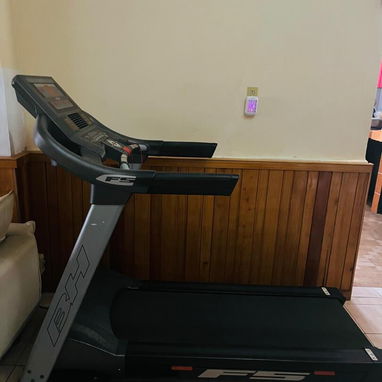 Gym Caminadora para entrenamiento en casa - Img 125523495