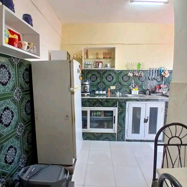 Apartamento 2do piso en Playa Rpto La Ceiba - Img 125770104