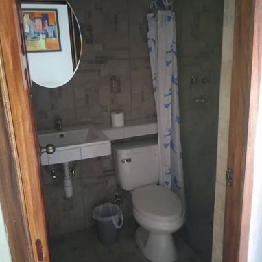 COD.Z 🏡✨ ¡Alquiler de Hostal en Cienfuegos! - 2/6