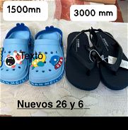 Ropa y zapatos nuevos y de uso para niños pequeños// - Img 45919115