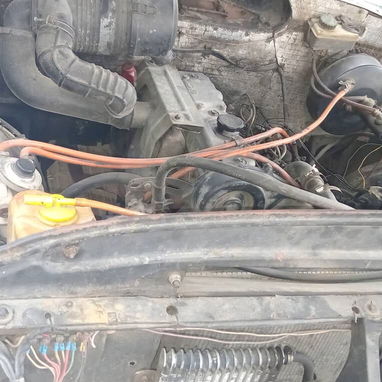 En venta 📢 🚙Osmovil del 56       Detalles⚙️ Motor Hyundai  Caja 4 de Mercedes automatica Enmangado de wa - Img 125159690