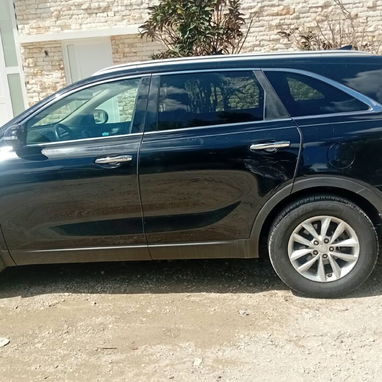 Kia Sorento - 2/4