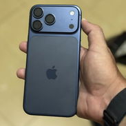 iPhone 17 PRO MAX DUAL SIM FÍSICA ORIGINAL COMO NUEVO LIBRE DE FÁBRICA 256 GB 100 % BATERÍA 104 CICLOS DE CARGA - Img 56707478