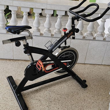Bicicleta de spinning profesional - Img 126224097