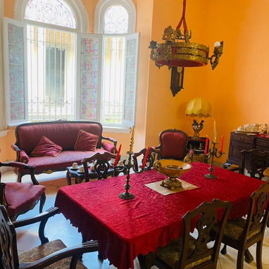 🌿✨ Villa Bella Julieta ✨🌿  Tu refugio colonial en el corazón del Vedado.  5 2596154 - Img 113762898