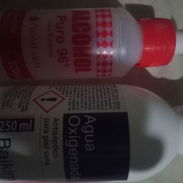 Agua oxigenada, alcohol al 96 - Img 57808271