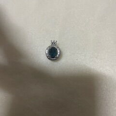 Hermosos Dijes de Pandora de uso pero bien conservados entre 10 usd  , 8 usd - 6/9