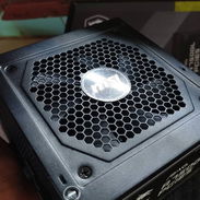 fuente MSI MAG 750w 80+ oro - Img 57717841
