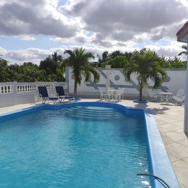 Guanabo te Espera! 🏡🌞Casa de alquiler con piscina y billar - Img 112364746