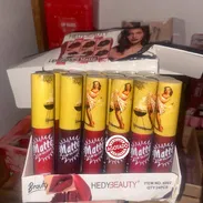 Labiales con acabado mate semipermanente - Img 55809205