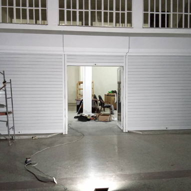 Se fabrican,instalan y automatizan puertas de garaje y protección de negocios - 5/9