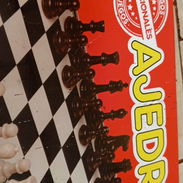 JUEGOS DE AJEDREZ NUEVOS EN CAJA!! - Img 56202997