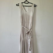 VESTIDO LARGO BEIGE BETEADO - Img 58496945
