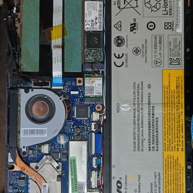 🔧 SE VENDE LAPTOP — Lenovo Yoga 2 13 - 2/3
