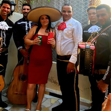SERENATA PARA PAPÁ - Img 124135152