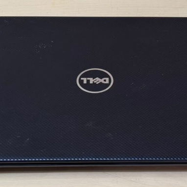 Laptop Dell con rendimiento ideal para algunos juegos y trabajos de programación informática. - 3/6
