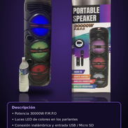 Bocina recargable grande se oye super bien micrófono inalámbrico Bluetooth Factura y garantía $110 usd 50283663 playa - Img 57964066