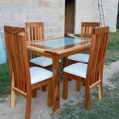 Comedor de Madera Sólida. Mesa + Sillas. - 3/5