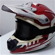 ⭕❗⭕Casco motocross Answer Racing 1, lo doy en 50 USD, con dos gafas, oscura y transparente⭕❗⭕ - Img 45400204