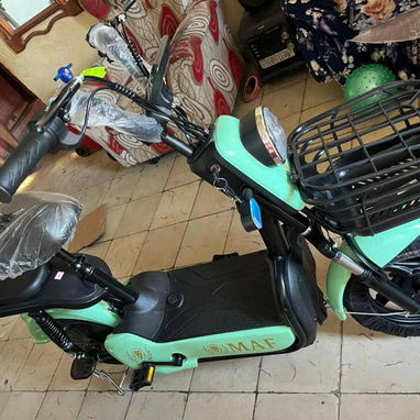 Motico/ patin eléctrico marca Maf .. Nuevas a estrenar por usted . - 2/3