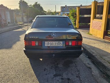 Mercedez Benz 190 D - Img 65693943