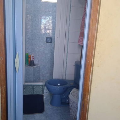 *$18.000usd CON AJUSTE. En venta casa de placa, puerta de calle (2en una sin desglose) con garaje en San Miguel del Padr - Img 123675659