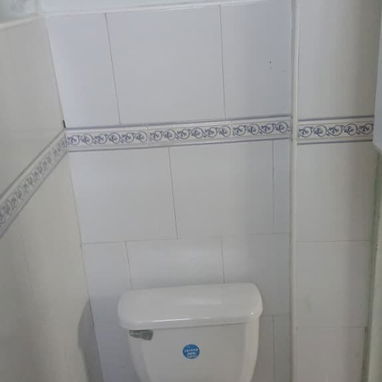 Se vende en el vedado cerca de paseo - 4/5