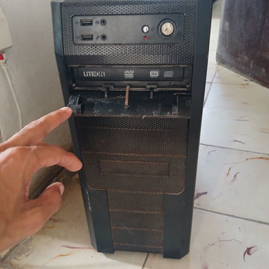 Pc de Escritorio con  W10 - 3/3