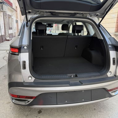 Se vende Bestune T90 2025, certifico en mano - Img 119702824