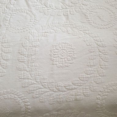 Sobrecama blanca vintage - Img 119184811