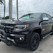 Chevrolet Colorado Z71 año 2021 - Img 55644633