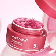 ✨❤️ ¡MEDICUBE TXA + NIACINAMIDE CAPSULE CREAM! ❤️Dale a tu piel más luminosidad y un tono más uniforme! - Img 57181262