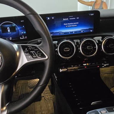 Vendo negocio Mercedes a 2024 con 12,000 km carro nuevo de paquete - Img 111108978
