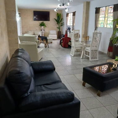 Venta y compra de casas de alto valor en La Habana – VEX Habana Inmobiliaria - 7/8